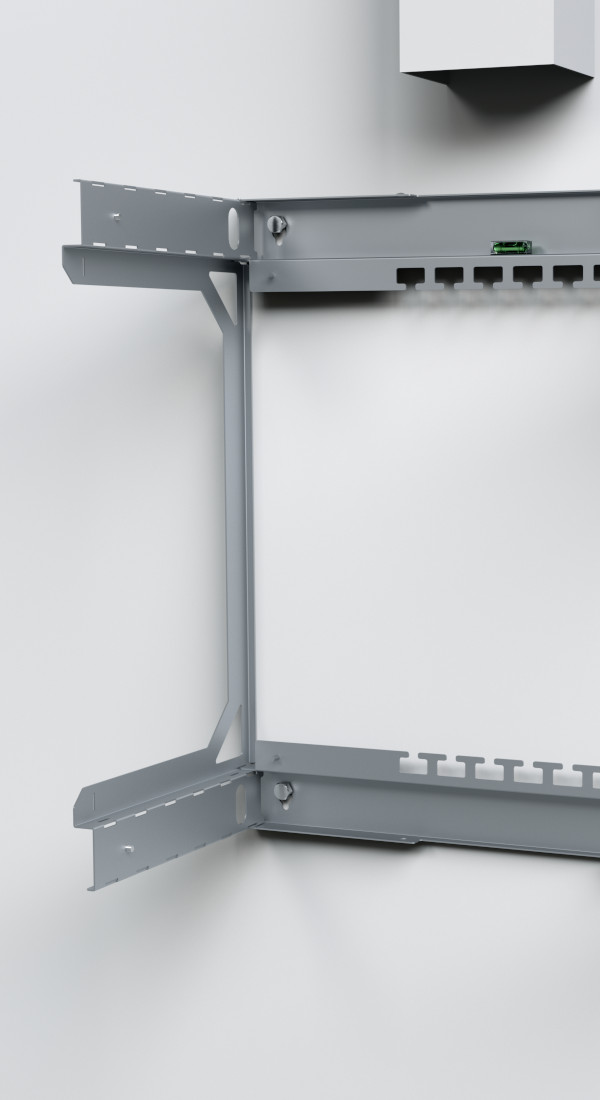 X-Rack ohne Gehäuse und Komponenten hängt an der Wand X-Rack ohne Gehäuse und Komponenten hängt an der Wand