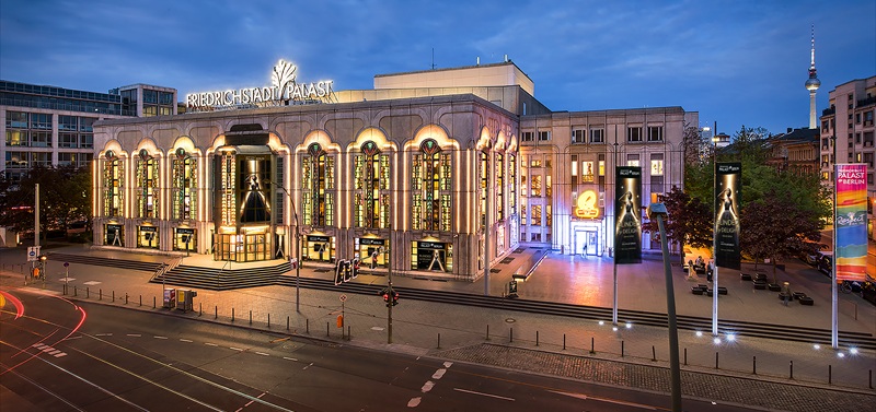 Friedrichstadt-Palast Berlin  Foto: Bernd Brundert