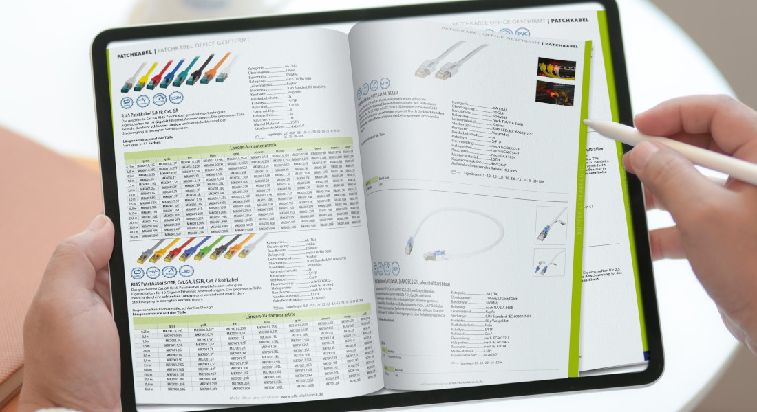 Blätterkatalog von EFB-Elektronik auf einem Tablet