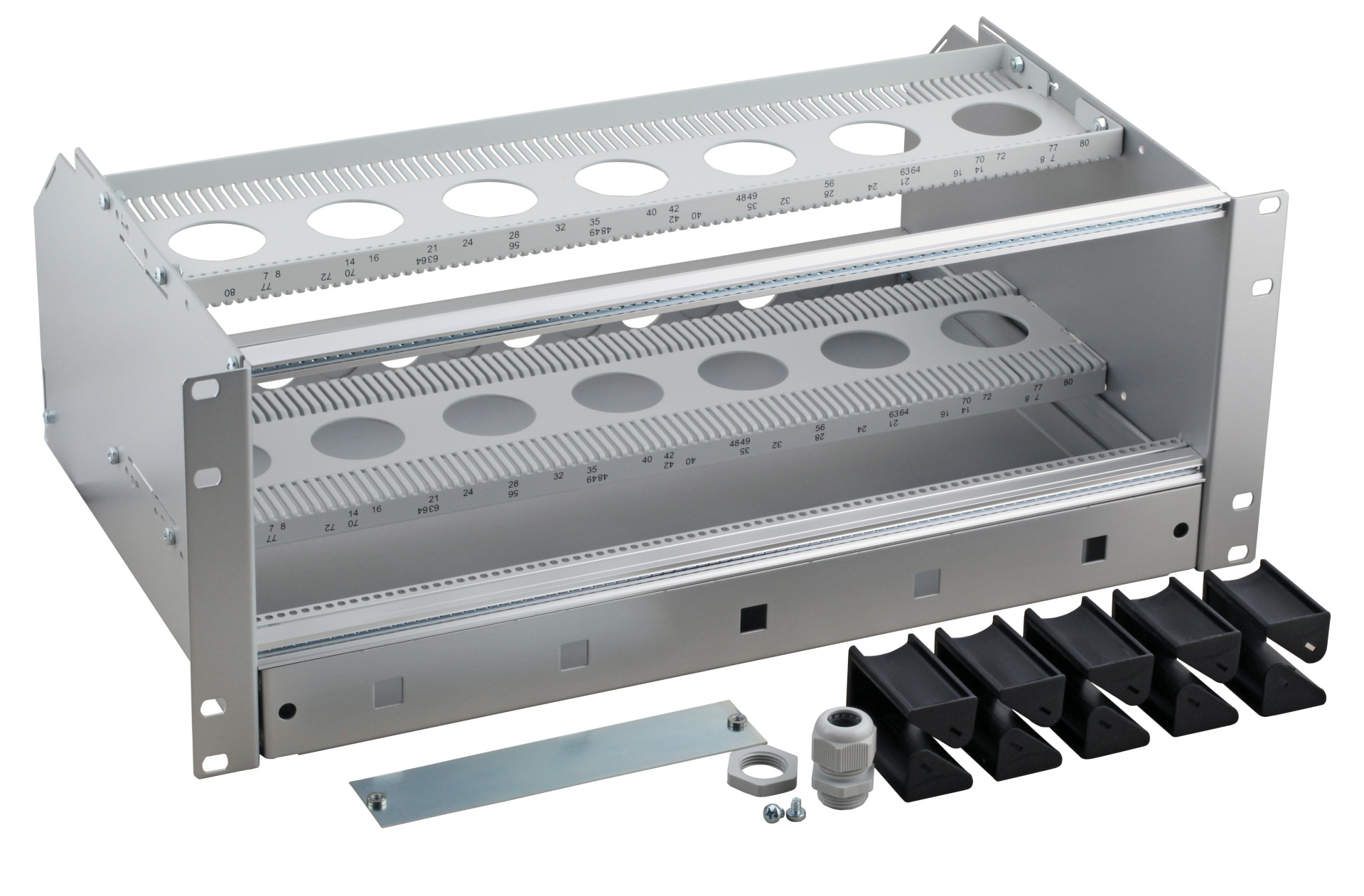 Baugruppenträger 19" 84TE/3HE plus 1HE Kabelüberlängenfach