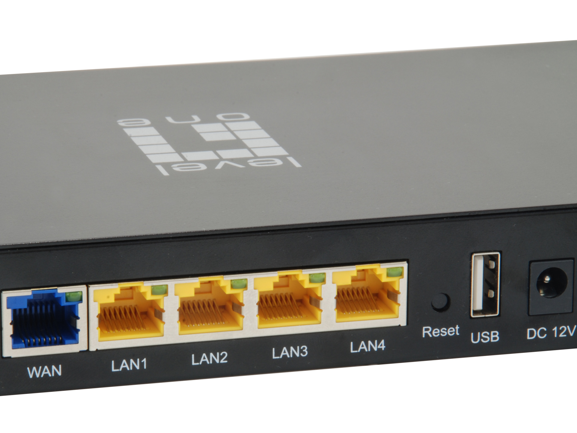 N300 PoE Wireless Access Point, Desktop, ,Controller Managed
